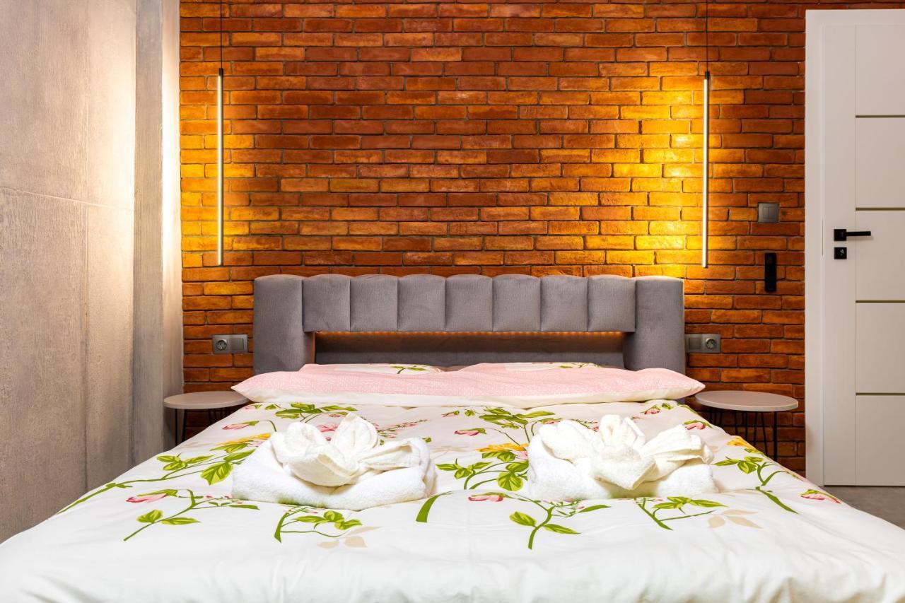 Industrial-style 2bd Loft With Parking Spot By Flat Mаnager *